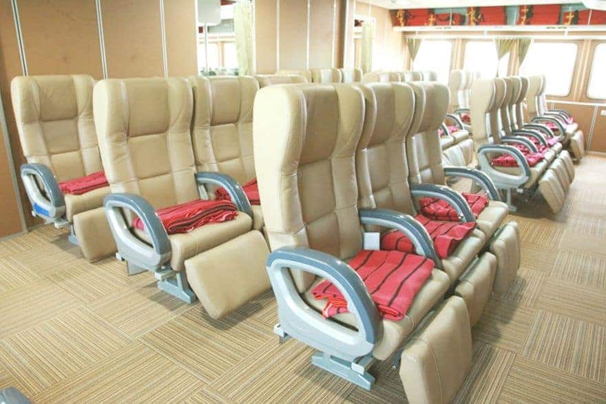 Dãy ghế VIP của tàu cao tốc tuyến Đà Nẵng - Lý Sơn